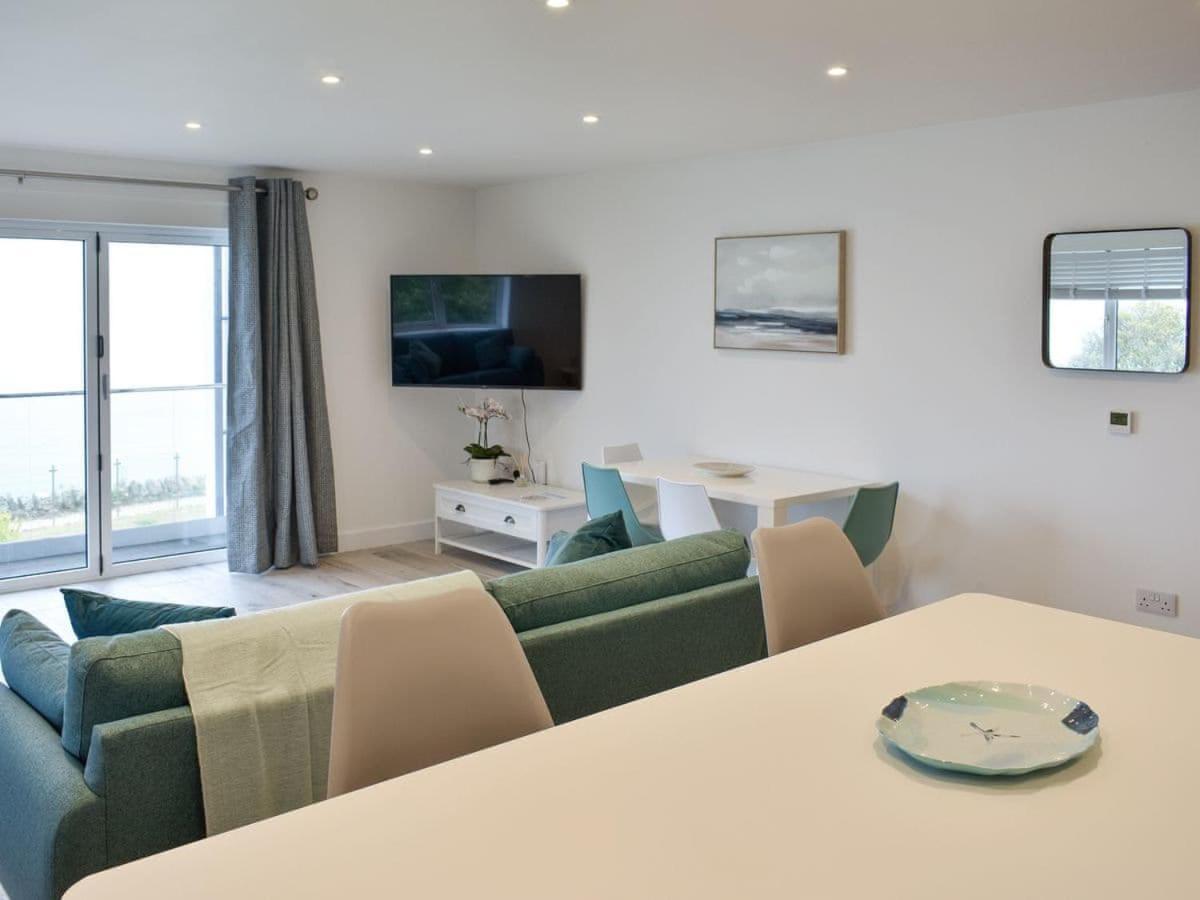 Royal Cliff Luxury Apartments - The Bay Sandown Εξωτερικό φωτογραφία
