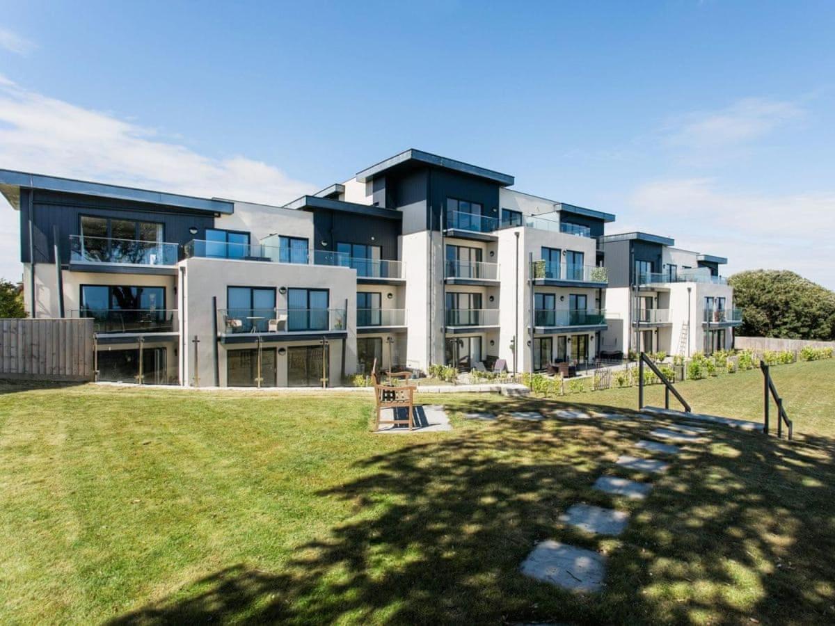 Royal Cliff Luxury Apartments - The Bay Sandown Εξωτερικό φωτογραφία