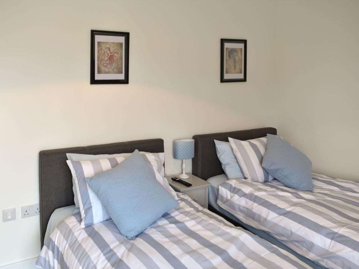 Royal Cliff Luxury Apartments - The Bay Sandown Εξωτερικό φωτογραφία